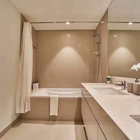 Апартаменти Majestic Act One 2Br 32Nd Floor- Downtown- Fountain View Дубай Екстер'єр фото
