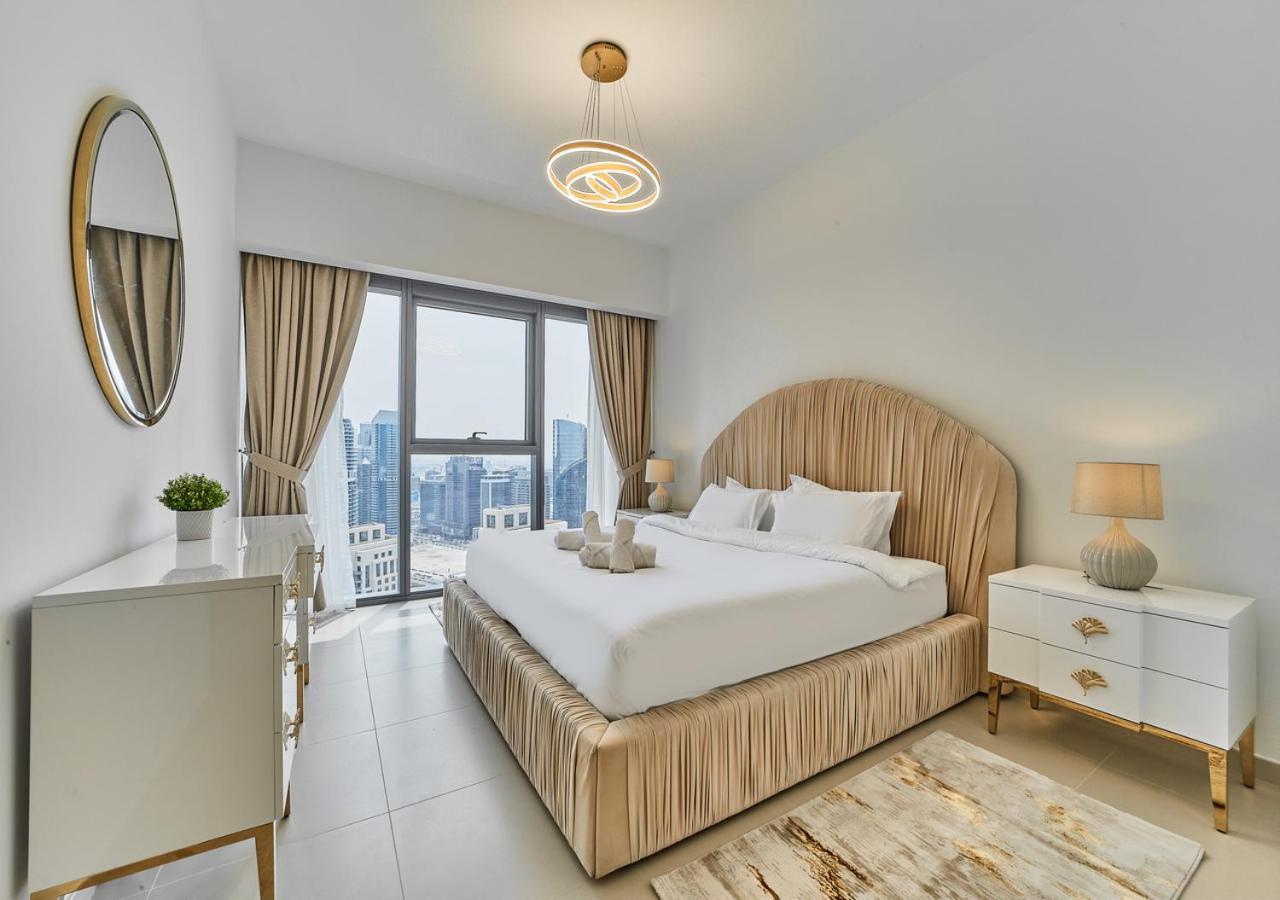 Majestic Act One 2br 32nd Floor- Downtown- Fountain View Апартаменти Дубай